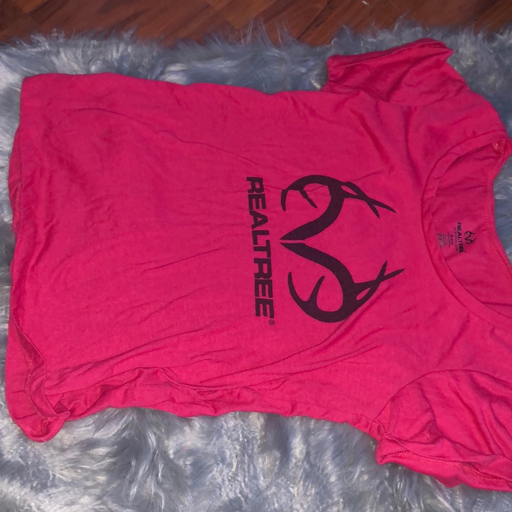 2 realtree pink shirts